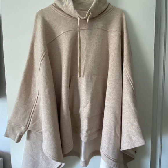 UGG Poncho, Beige, Very Cozy - Picture 7 of 14